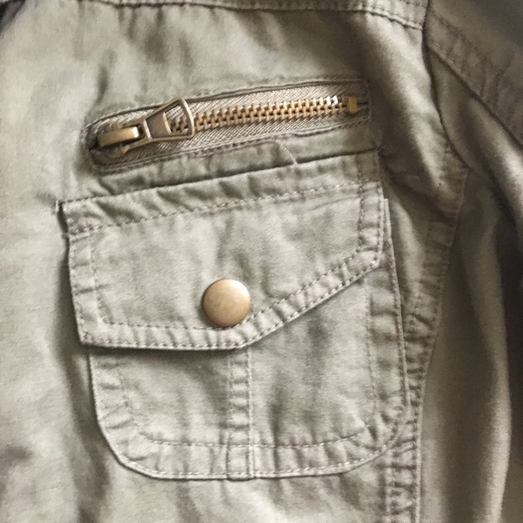 Utility Jacket - Picture 2 of 3